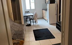 Petit Appartement Calme En Plein Centre Du Village De Ribiers